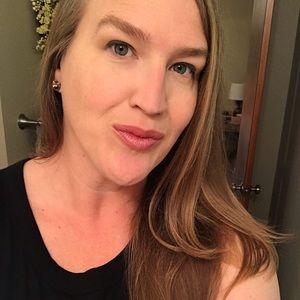 Meet your Posher, Amber